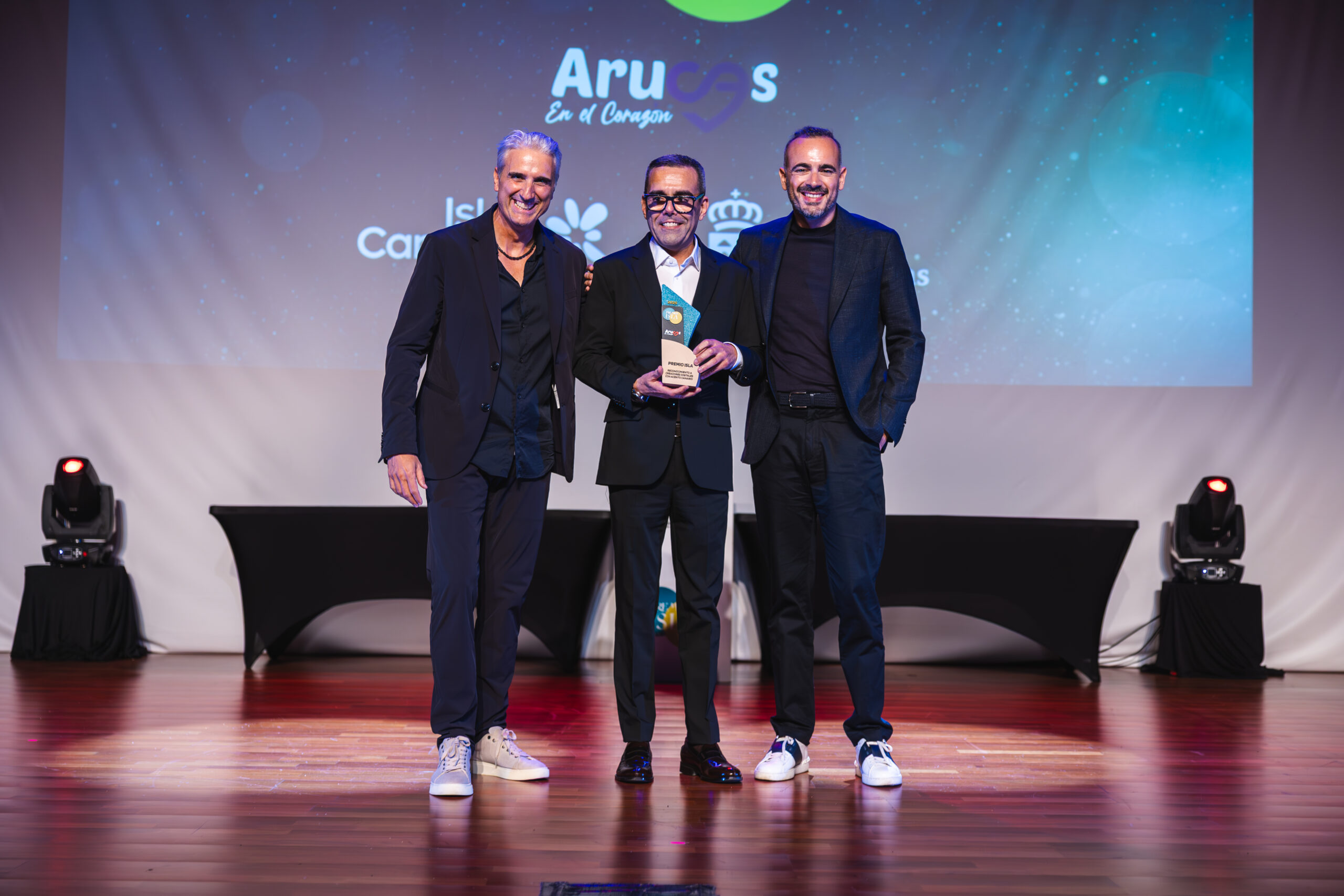 Cajasiete patrocinador oficial de los Premios Isla,